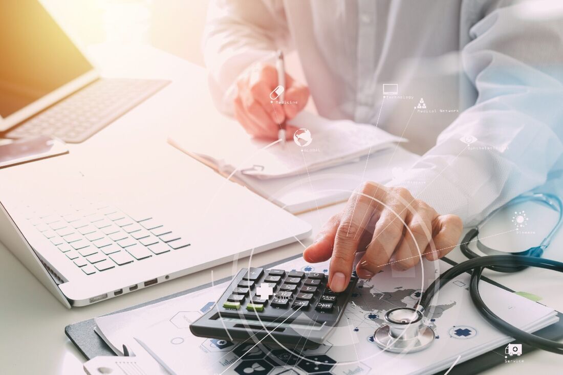 AI clinical reasoning on a clinician’s laptop
